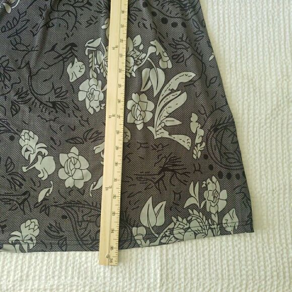 NWT REBORN Floral Gray Shirt Dress Short Sleeve Whimsy Goth Women's Size L - Picture 13 of 13